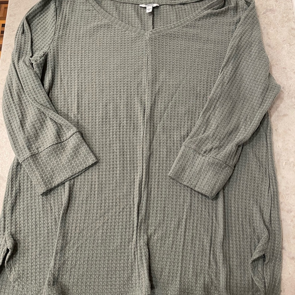 Waffle long sleeve shirt - Picture 2 of 2